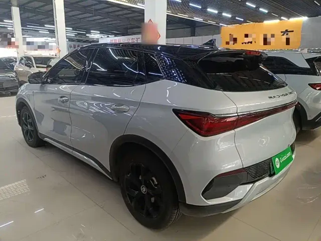 BYD Yuan PLUS — Фото автомобиля 4