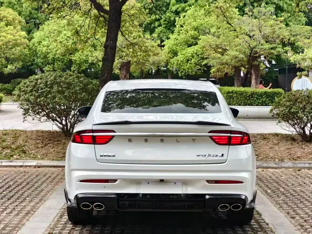 Geely Xingrui — Фото автомобиля 13