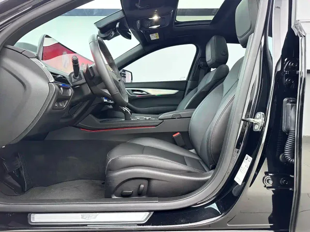 Cadillac CT5 — Фото автомобиля 4