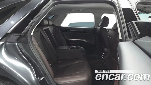 Hyundai Grandeur — Фото автомобиля 10