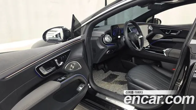Mercedes-Benz EQS — Фото автомобиля 10