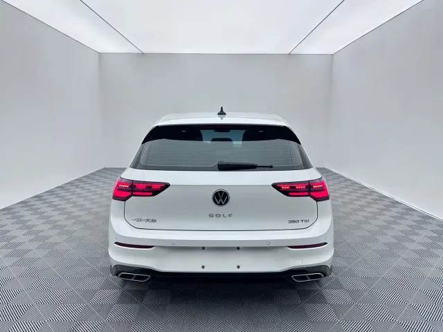 Volkswagen Golf — Фото автомобиля 5