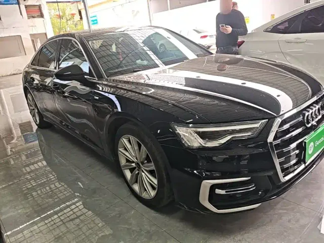 Audi A6L — Фото автомобиля 3