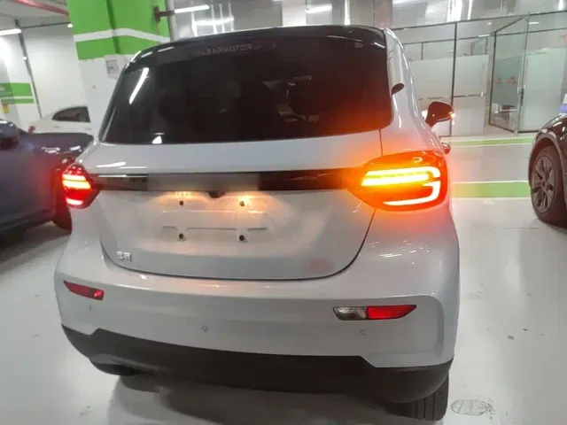Leapmotor T03 — Фото автомобиля 5