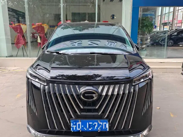 GAC Trumpchi M8 — Фото автомобиля 2
