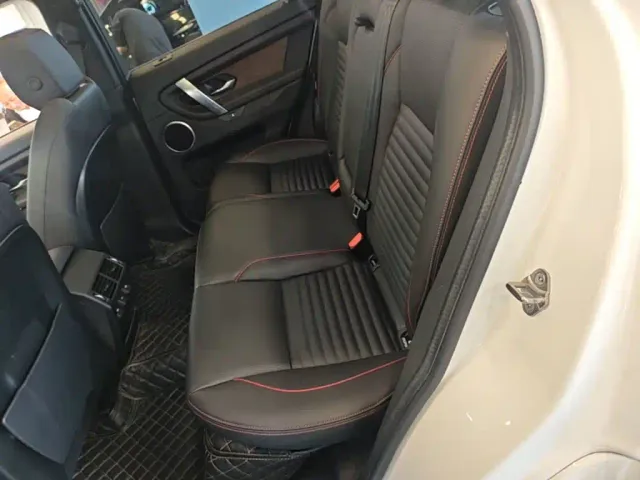 Land Rover Discovery Sport — Фото автомобиля 16