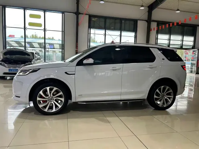 Land Rover Discovery Sport — Фото автомобиля 16