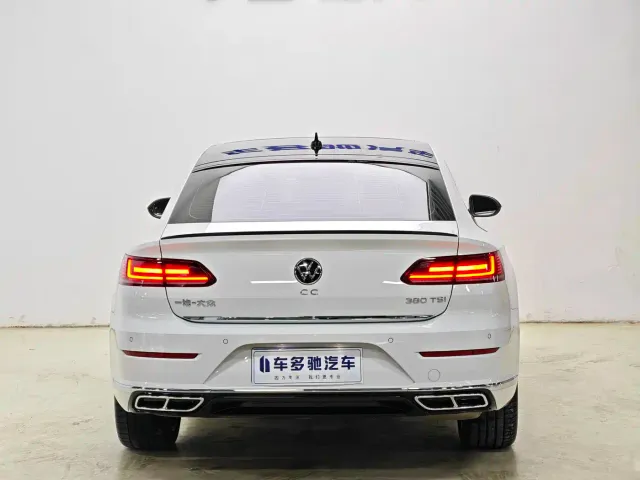 Volkswagen CC — Фото автомобиля 6