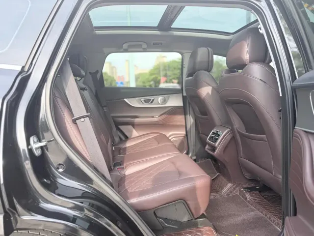 Chery Tiggo 8 PRO — Фото автомобиля 11