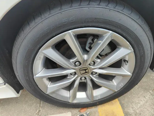 Honda Accord — Фото автомобиля 29