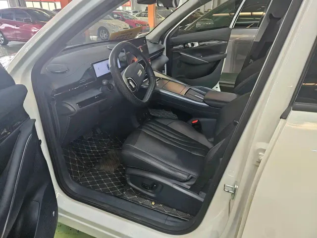 Geely Galaxy E5 — Фото автомобиля 4