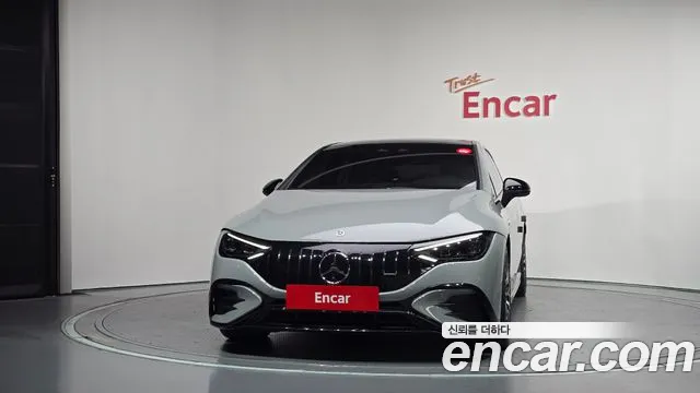 Mercedes-Benz EQE V295 — Фото автомобиля 3