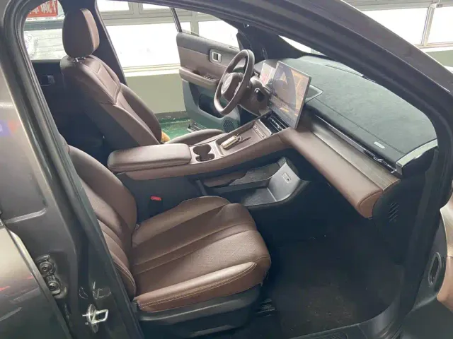 Wuling Starlight S — Фото автомобиля 9