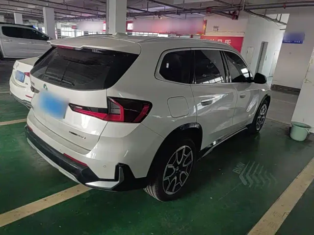 BMW X1 — Фото автомобиля 6