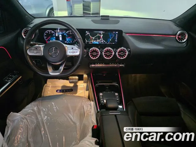 Mercedes-Benz GLA-Class — Фото автомобиля 7