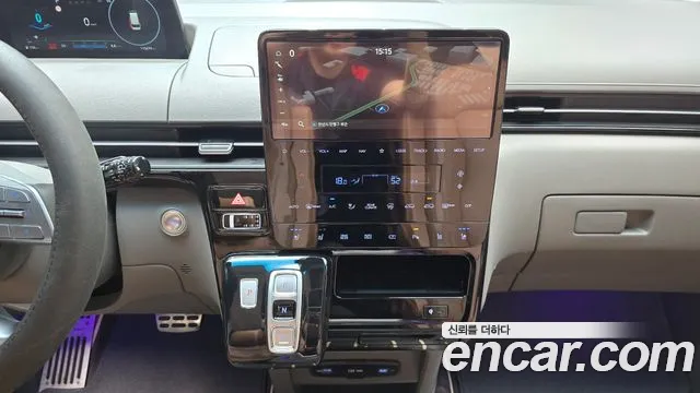 Hyundai Staria Staria 4WD Lounge 9 мест — Фото автомобиля 10