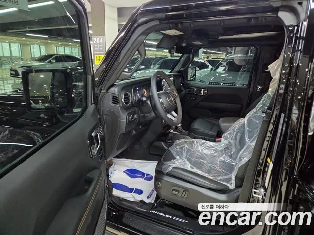 Jeep Wrangler JL — Фото автомобиля 8