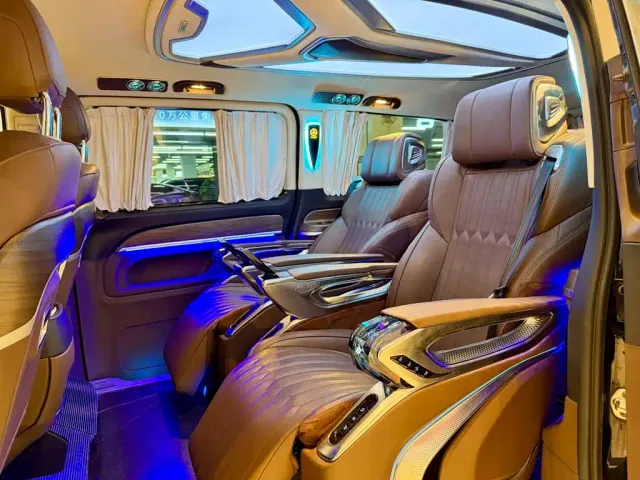 Mercedes-Benz Vito — Фото автомобиля 7