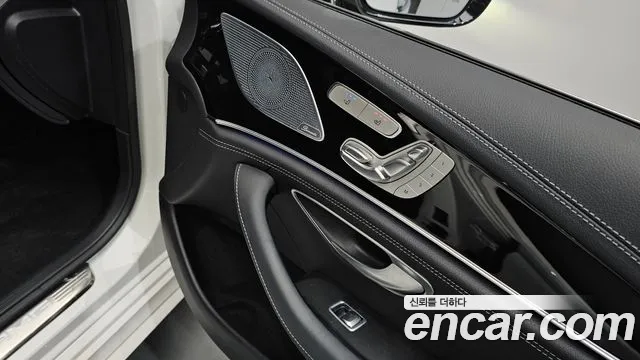 Mercedes-Benz AMG GT 4 двери 43 4MATIC+ — Фото автомобиля 15