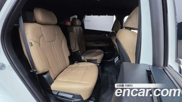 Kia Sorento Новый Sorento 4 поколение Бензин 2.5T 2WD — Фото автомобиля 18