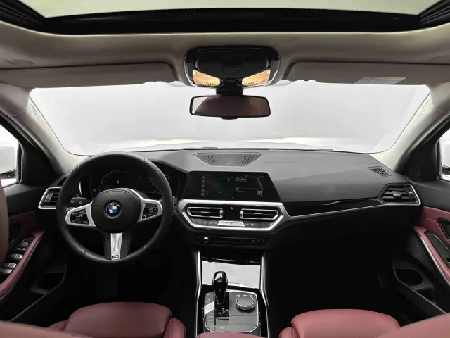 BMW 3 Series — Фото автомобиля 6