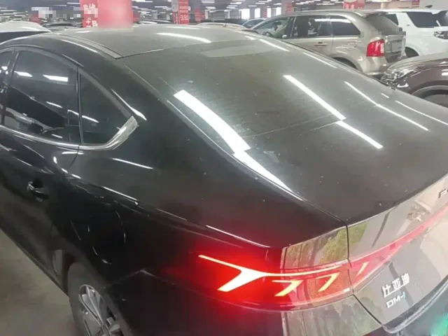 BYD Qin PLUS — Фото автомобиля 5