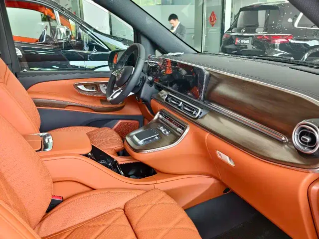 Mercedes-Benz V-Class — Фото автомобиля 5