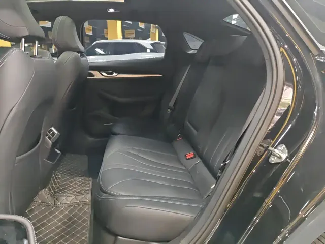 Geely Xing Rui 2025 Oriental Glory 1.5TD Soaring Edition — Фото автомобиля 8