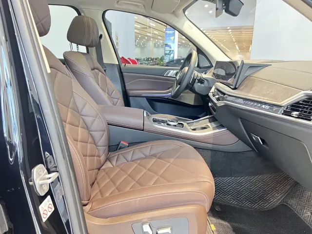 BMW X5 — Фото автомобиля 14