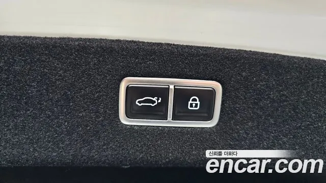 Genesis G90 Бензин 3.5 турбо AWD — Фото автомобиля 16