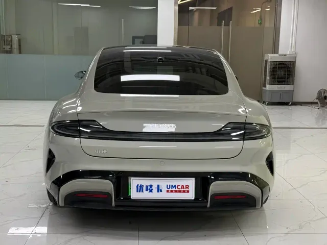 Xiaomi SU7 — Фото автомобиля 5