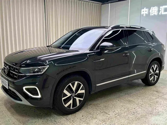 Volkswagen Tayron — Фото автомобиля 2