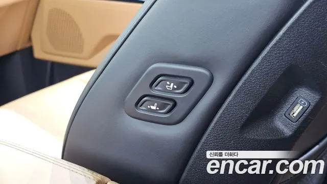 Kia Carnival 4th Gen — Фото автомобиля 24