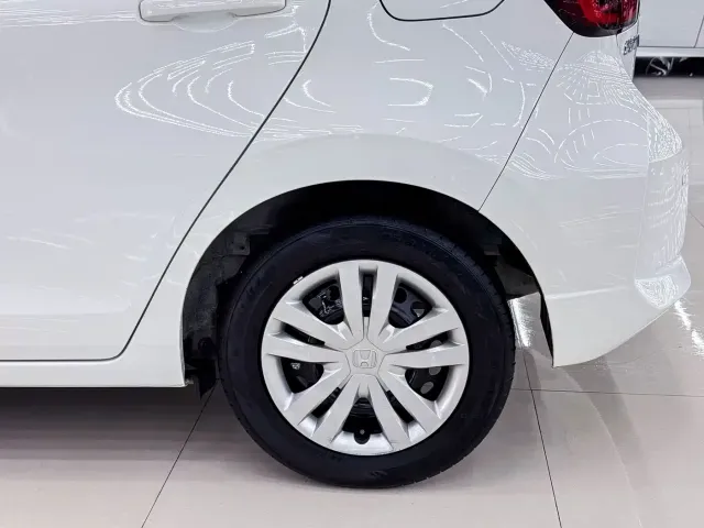Honda Fit — Фото автомобиля 14
