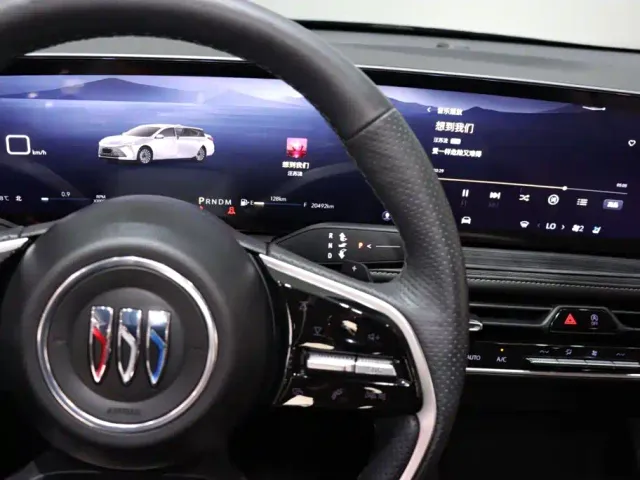 Buick LaCrosse — Фото автомобиля 15