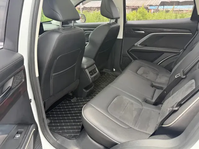 Haval H6 — Фото автомобиля 16