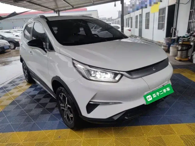 BYD Yuan Pro — Фото автомобиля 3