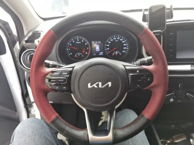 Kia KX1 — Фото автомобиля 10
