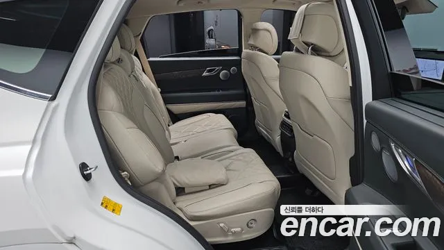 Genesis GV80 — Фото автомобиля 18