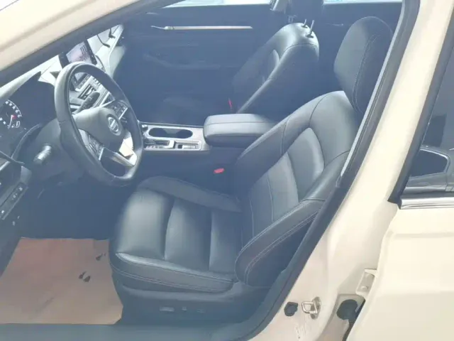Nissan Teana — Фото автомобиля 14
