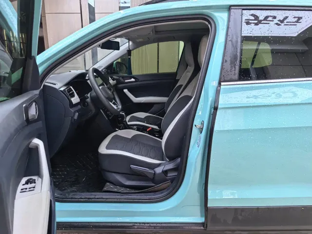 Volkswagen Tharu — Фото автомобиля 9