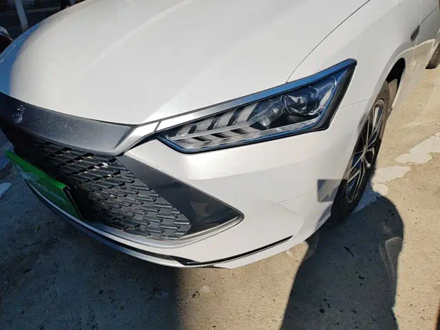 BYD Qin PLUS — Фото автомобиля 23