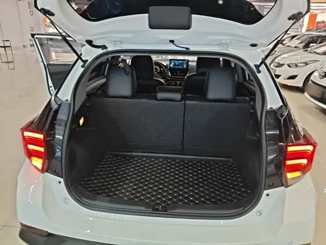Toyota YARiS L Zhi Xuan — Фото автомобиля 18