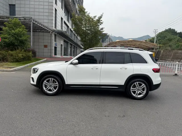 Mercedes-Benz GLB-Class — Фото автомобиля 4