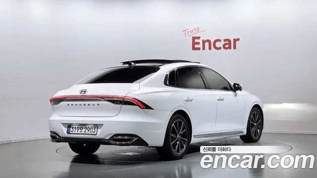 Hyundai Grandeur Новый Grandeur IG — Фото автомобиля 2