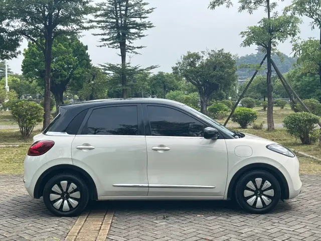Wuling Bingo — Фото автомобиля 4