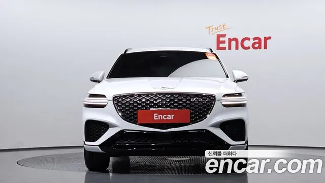 Genesis GV70 2.5T Бензин AWD — Фото автомобиля 3