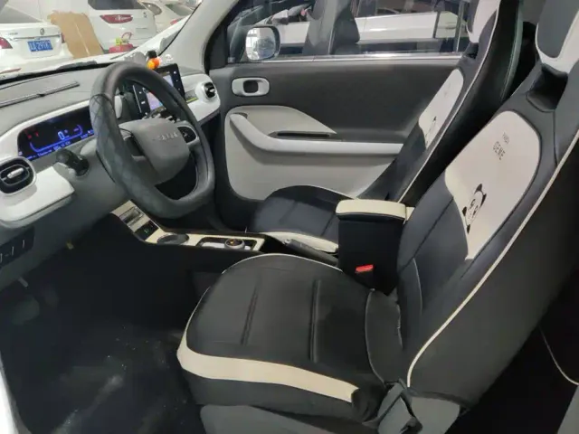 Geely Panda — Фото автомобиля 9