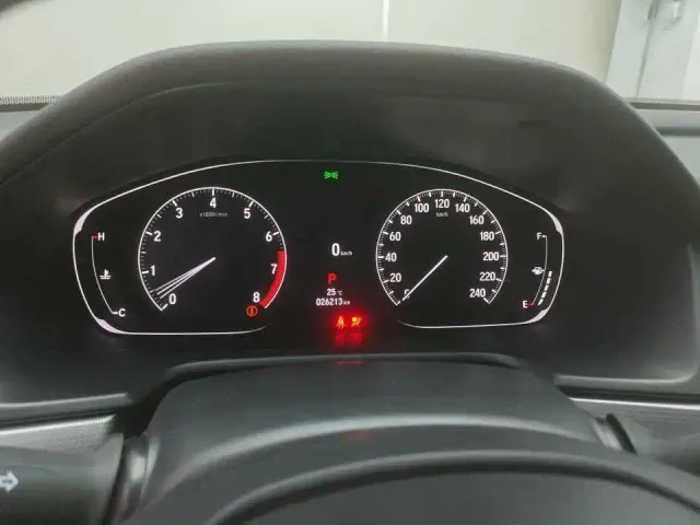 Honda Accord — Фото автомобиля 5