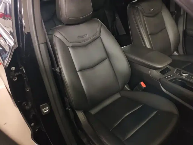 Cadillac XT6 — Фото автомобиля 24